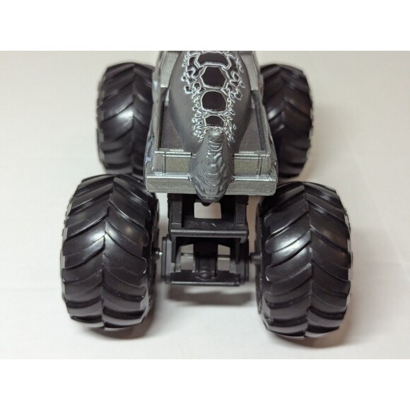 Monster Jam 1:24 Scale Mega-Wrex Gray Version - Picture 6 of 6